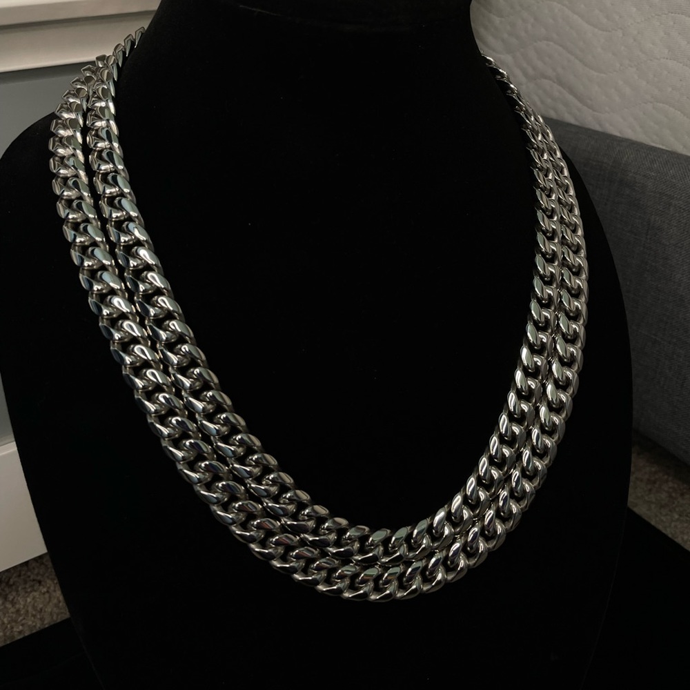 Silver chain necklace